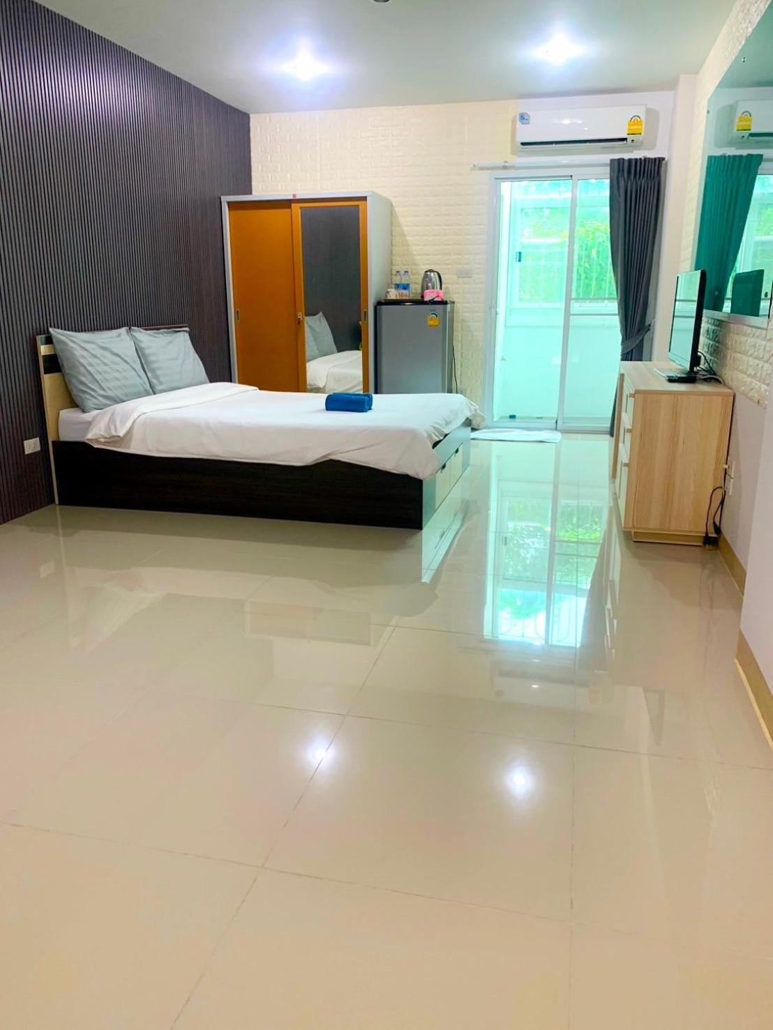 At Ease Hotel Suvarnabhumi Bang Phli Dış mekan fotoğraf