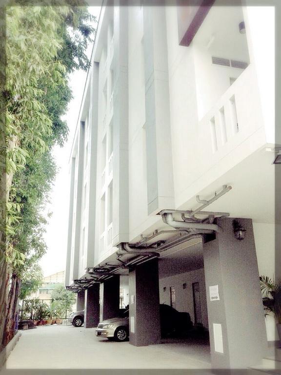 At Ease Hotel Suvarnabhumi Bang Phli Dış mekan fotoğraf