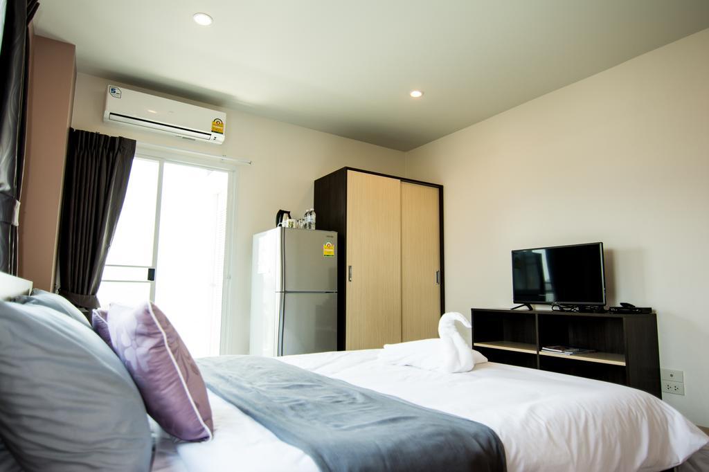 At Ease Hotel Suvarnabhumi Bang Phli Dış mekan fotoğraf